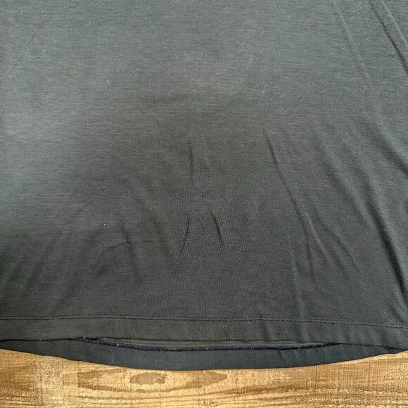 Lululemon Evolution Vent Tech Polo Collared Golf T Shirt Navy Blue Men's - Large - Picture 6 of 8